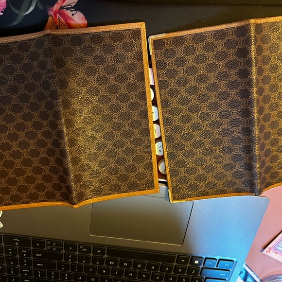 CELINE SALE! 2 for 1 Long Macadam Vintage Wallet - Picture 17 of 17